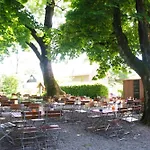 Zur Post 3*
