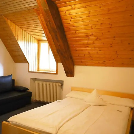 Zur Post Guest house 3*