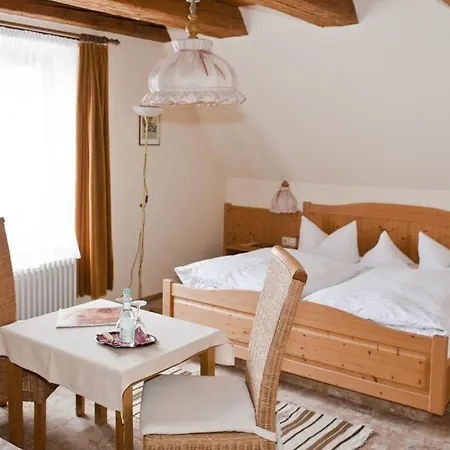 Zur Post Guest house 3*