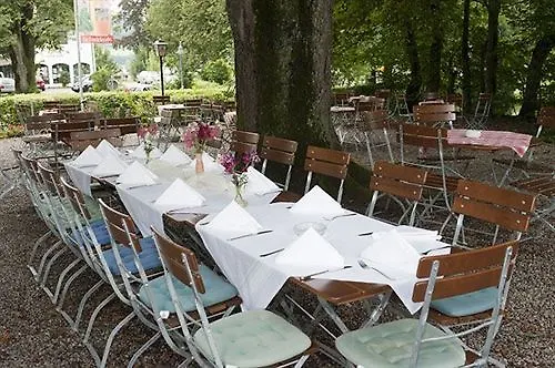 ガストフ ツア ポスト ゲストハウス 3*